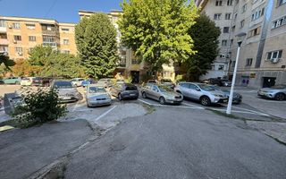 Birou / Apartament de închiriat la casa in centru Gradina Botanica - Poză 5