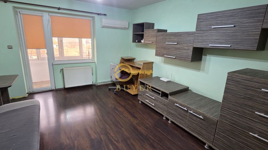 Apartament cu 2 cam si balcon-  Etaj 2, pretabil investitie - Poză 2