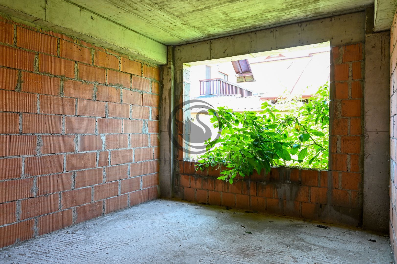 Casa la rosu de vanzare I Moderna I Zona Centrala - Ploiesti - Poză 13