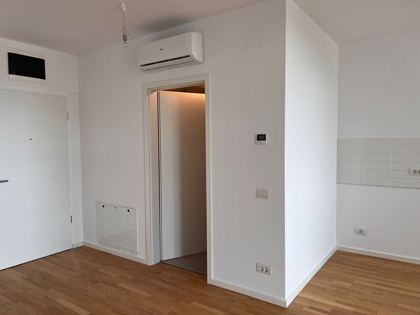 Apartament 1 camera la prima inchiriere - Poză 5