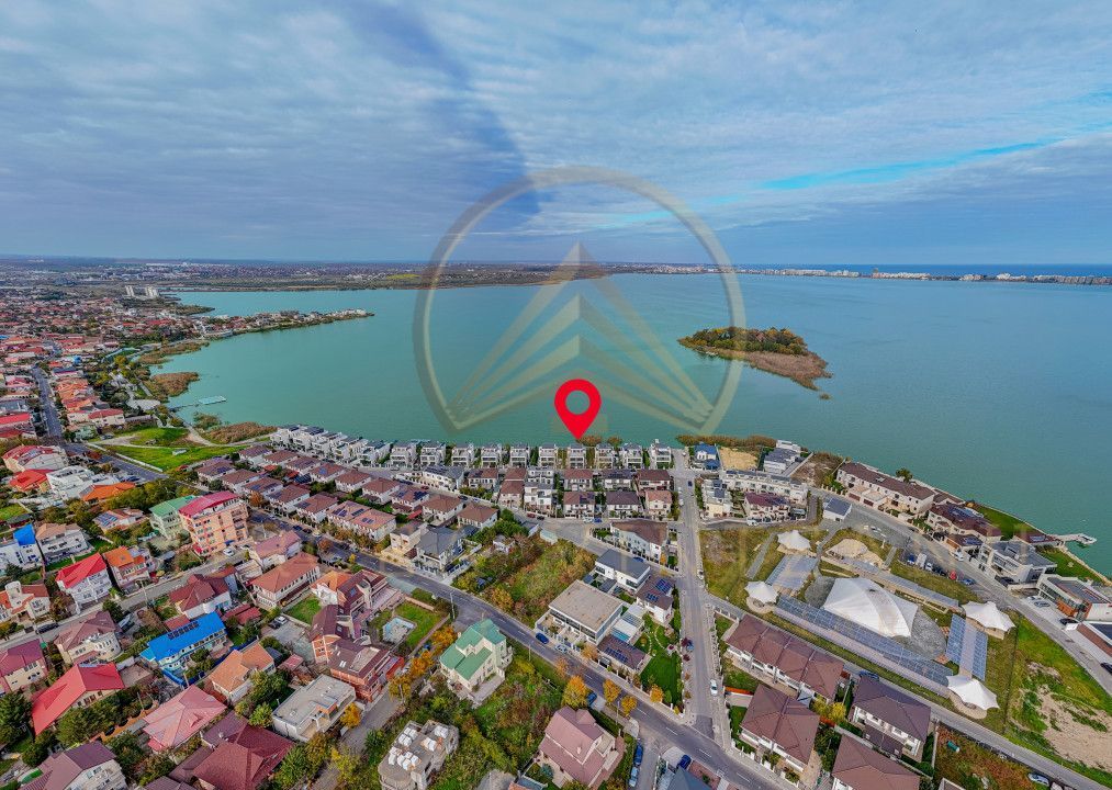 Ovidiu - Casă spectaculoasă , primul rand, cu vedere frontala  spre lac - Poză 5