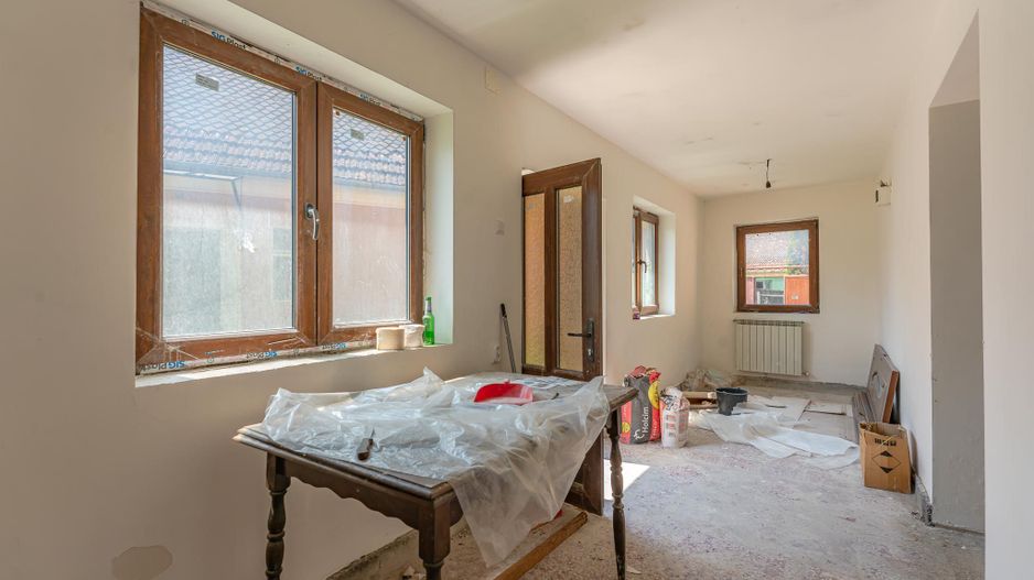 Casa in Purcareni, strada Principala - Poză 7