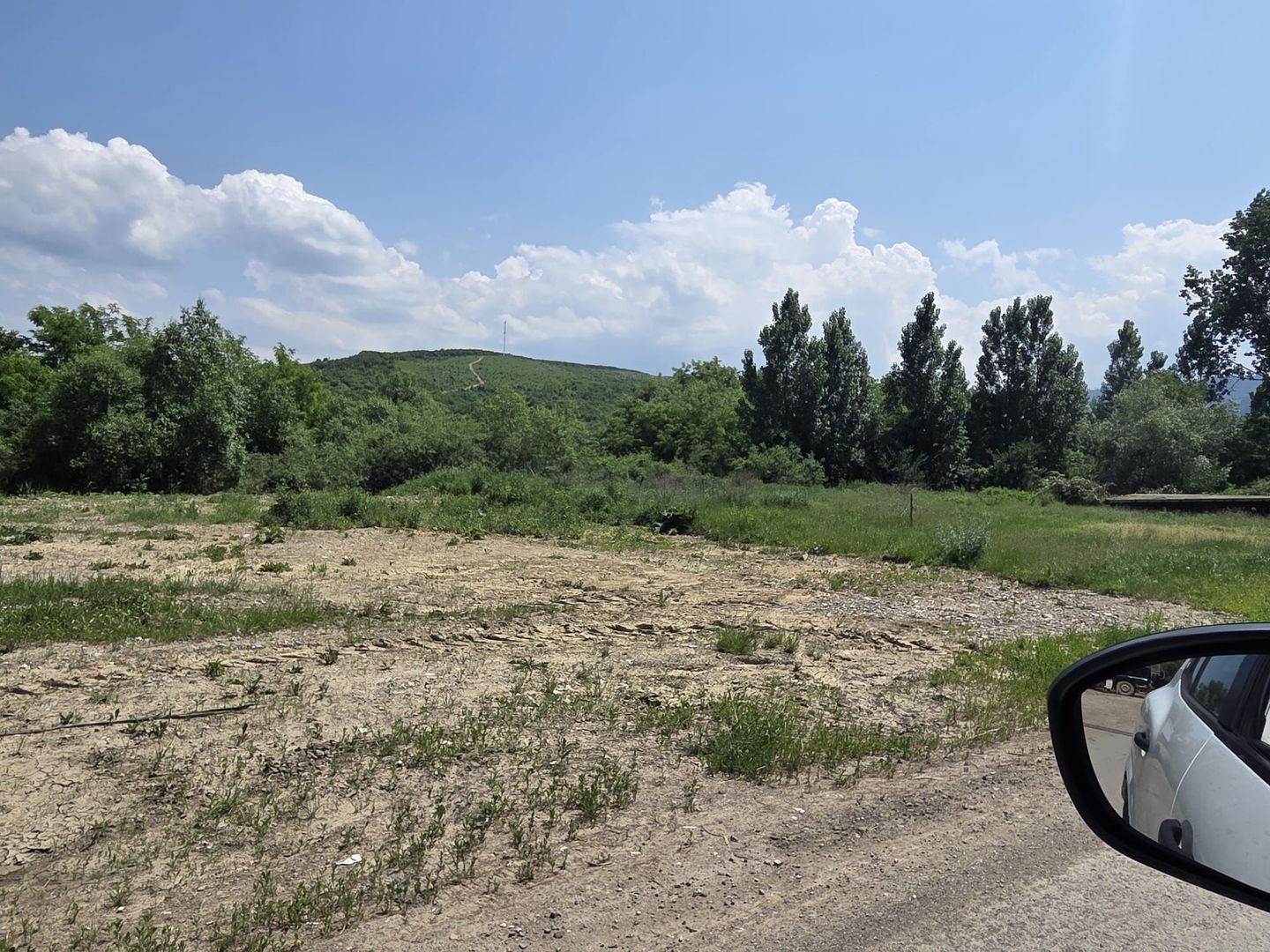 Teren de vânzare – 1.000 mp – Tărlungeni, zonă în dezvoltare - Poză 2