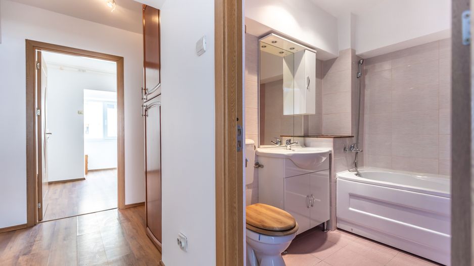 Oferta rezervata! Apartament Spațios de Închiriat | Centru Civic, Brașov - Poză 8