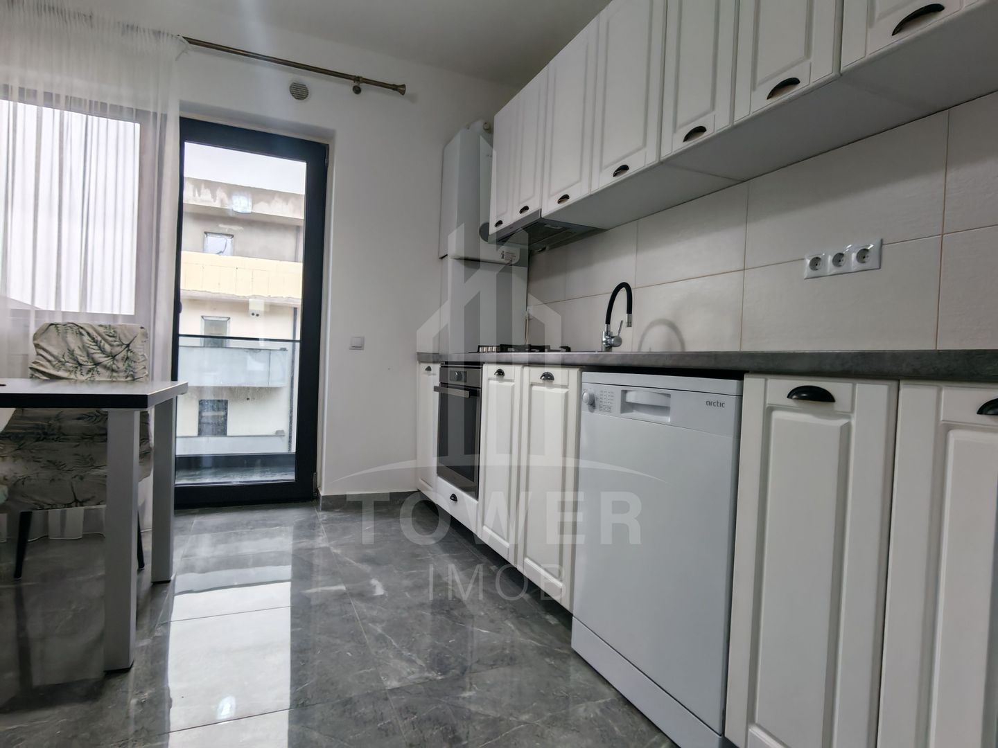 Apartament cu 2 camere decomandate de închiriat Doamna Stanca. - Poză 4