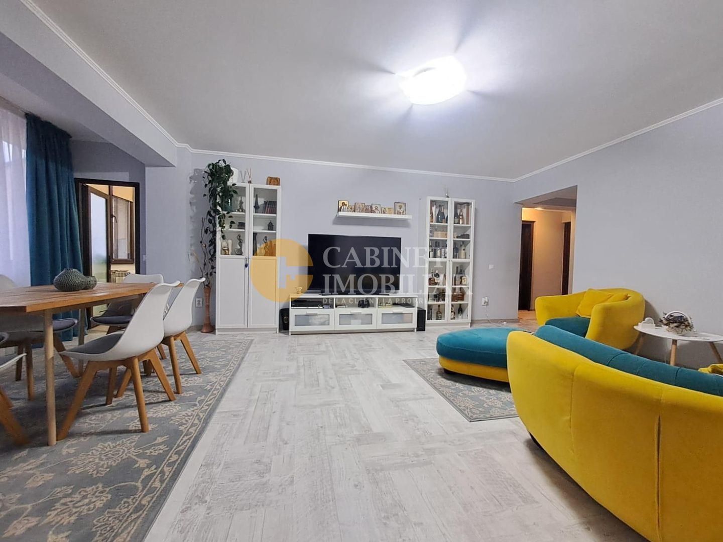 Ap. cu 4 Camere Decomandat - Etaj intermediar - Bloc Nou 2014 - Poză 1