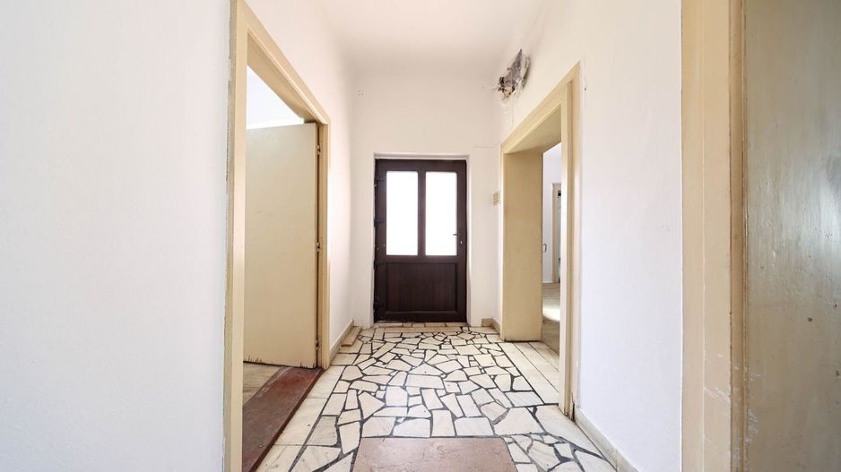 Casă Săsească Autentică cu Șură Impresionantă în Cristian – Teren 2729mp - Poză 27