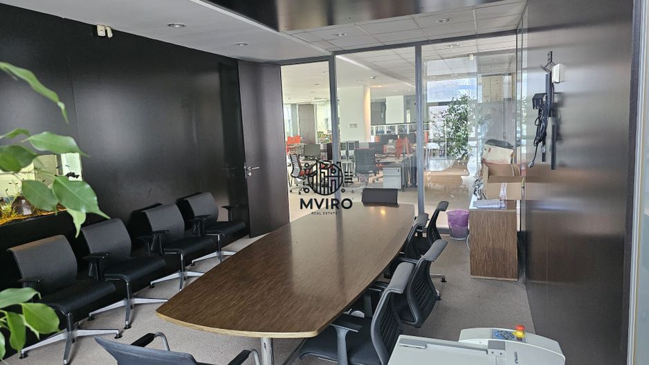 Clădire de Birouri și Spații Comerciale – Zona Ultracentrală - Poză 2