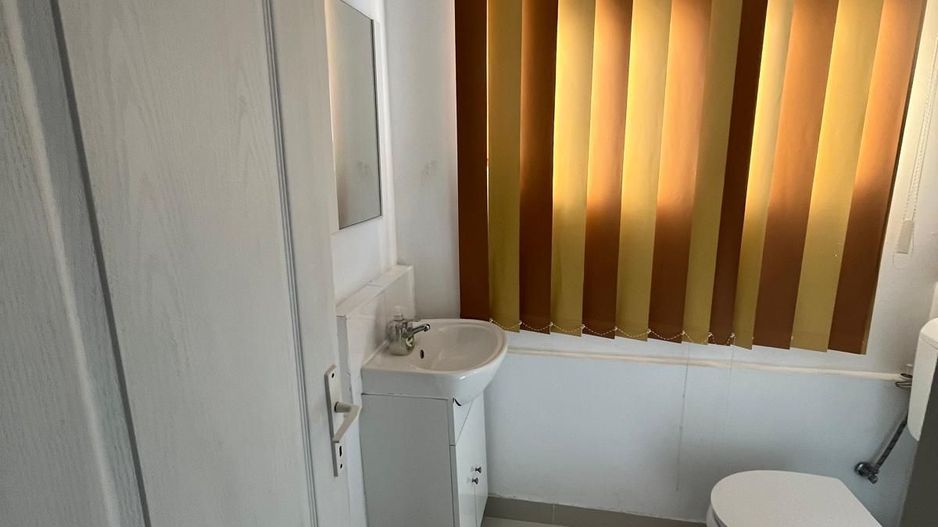 Vila cu piscina Herastrau | Panouri solare | Parcare | Rezidential sau birouri - Poză 9