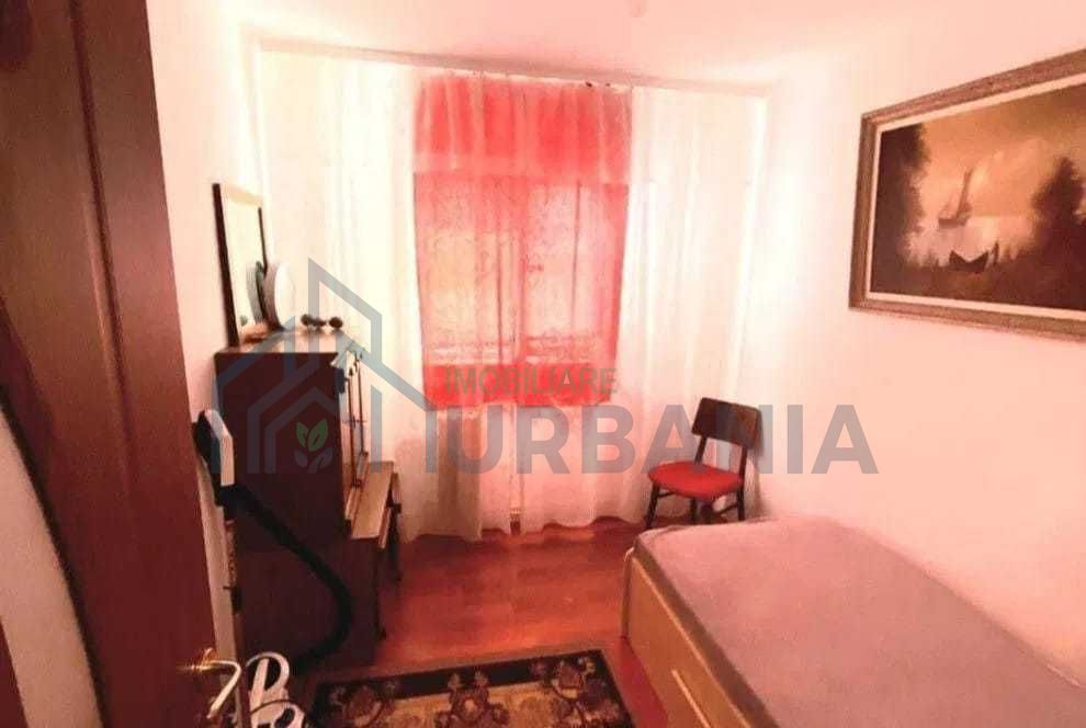 Vand apartament cu 3 camere la et 2 din 4, in Mircea cel batran, Iasi. - Poză 3