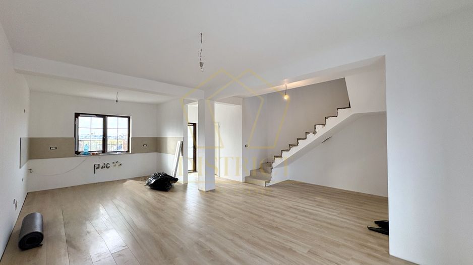 Duplex cu 3 camere, despărțit prin baie | Mosnita Noua | Valery 3 - Poză 1