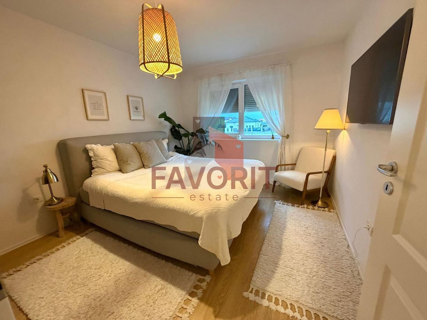 Duplex cu 4 camere | 2 Bai | Garaj | Giroc - Poză 8