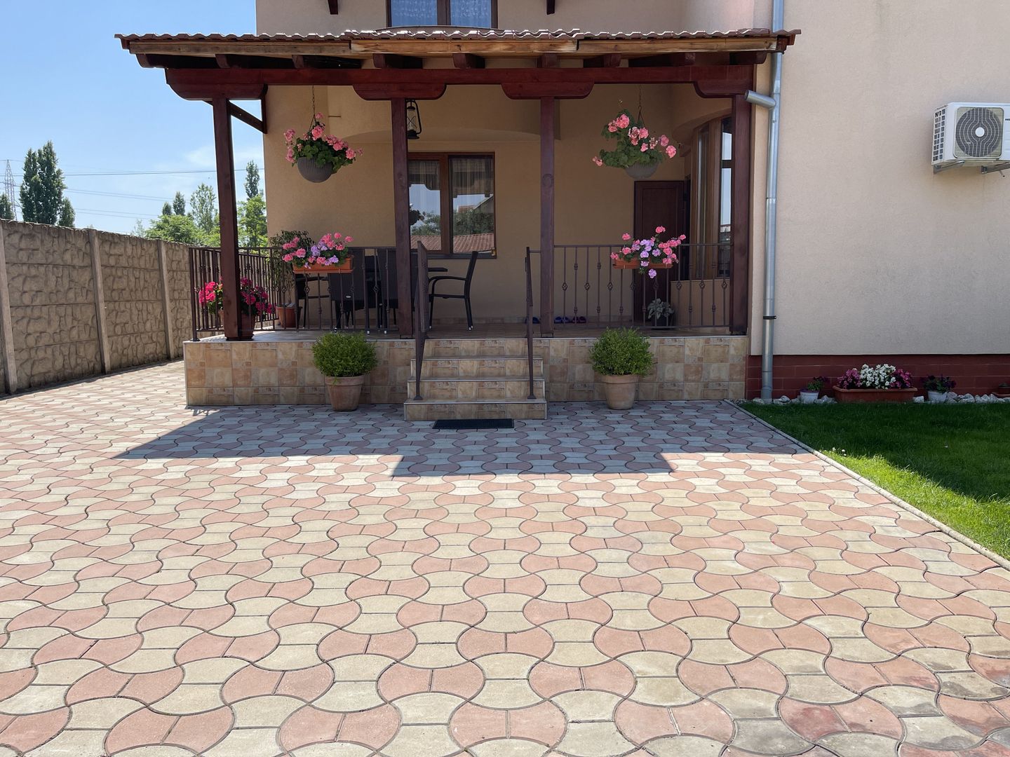 Casa P+1 in zona Blascovici - Poză 4