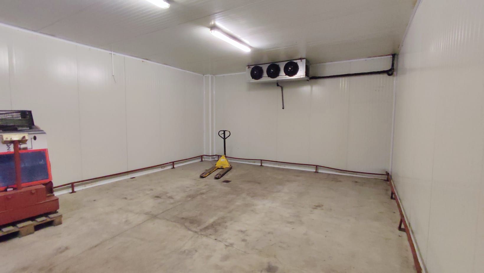 Depozit cu camere Frigorifice, zona strazii Paris - Poză 8