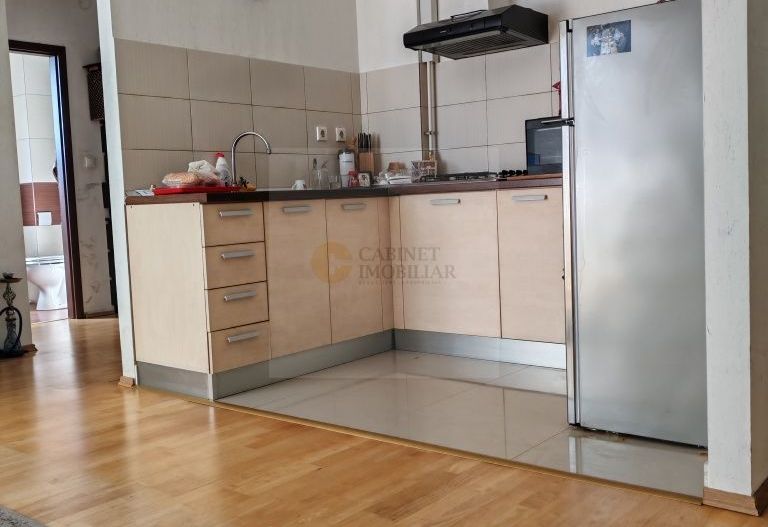 2 Camere | Centrală Proprie | Pază | Mobilat - Utilat | Central - Poză 5