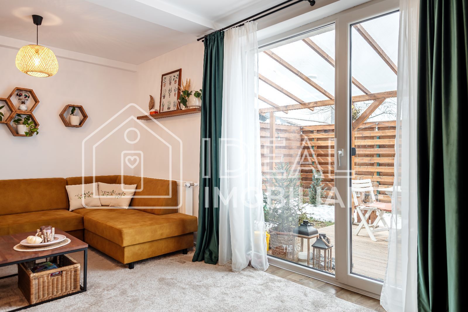 Casa Triplex cu 3 camere, Mobilat-Utilat, in Selimbar - Poză 8