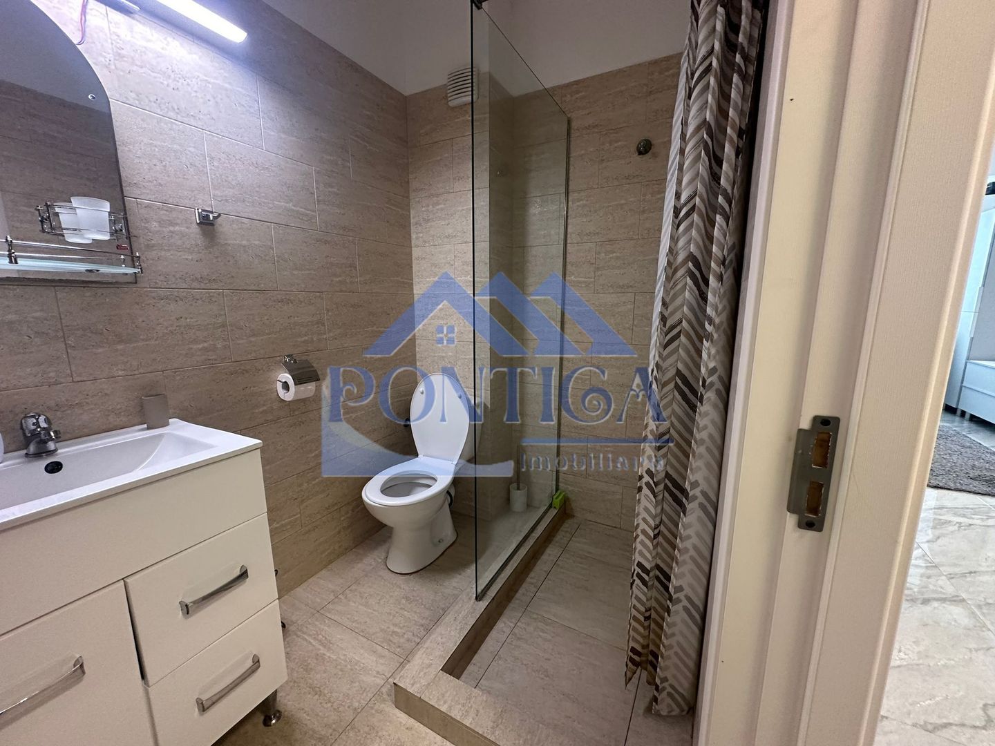 De vanzare Apartament Mamaia Nord - Poză 11