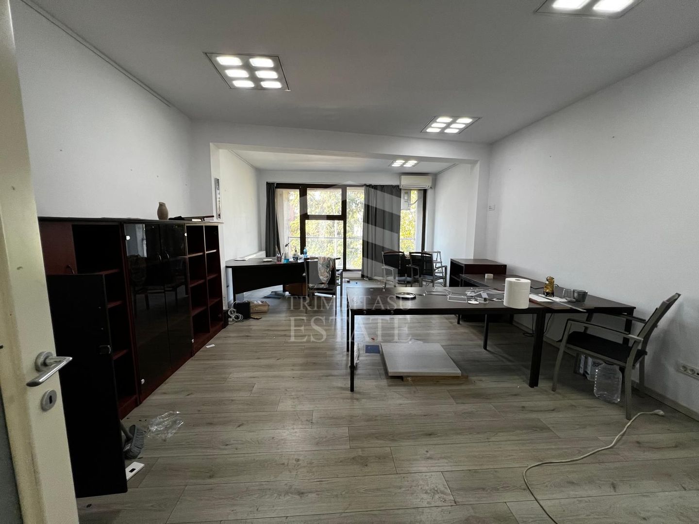 Spatiu Birou Stradal Zona Plevnei-Basarab 55mp - Poză 4