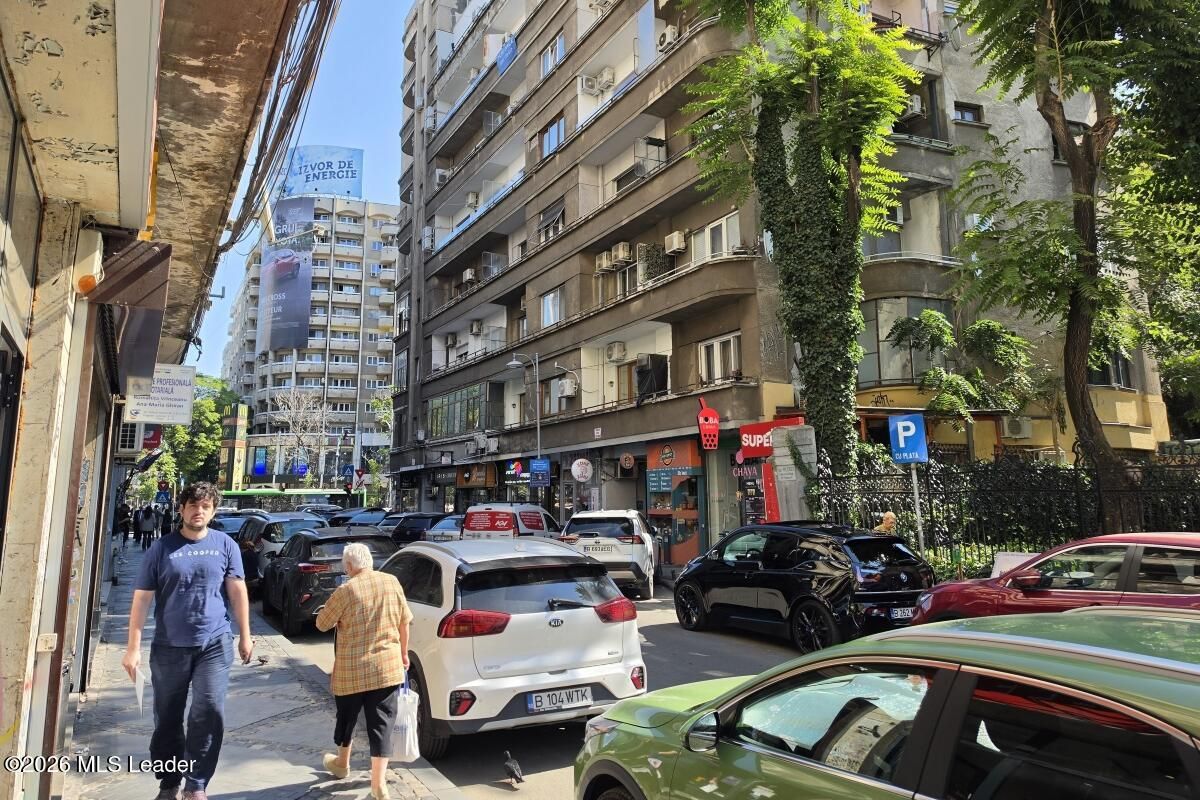 Piata Romana, 4 camere 138 MP total, Etaj 2/9, renovat - utilat, liber - Poză 59