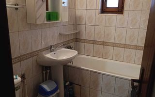 Camera apartament disponibila, zona Nicolina (Frumoasa) - Poză 2
