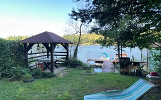 Cabana de vanzare - Lacul Mujdeni - Poză 6