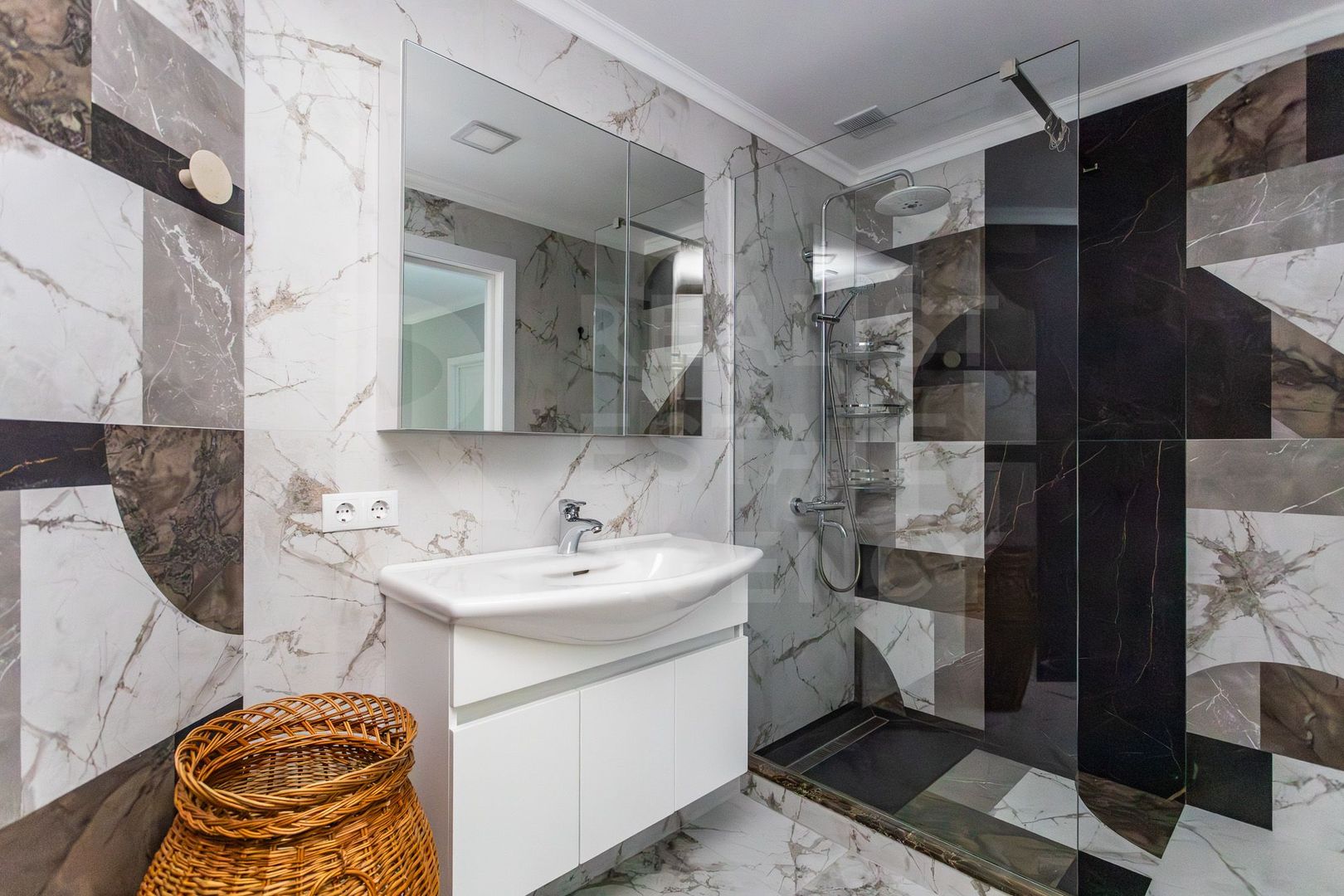 Vânzare, apartament, 2 camere, str. Milano, sectorul Buiucani - Poză 13