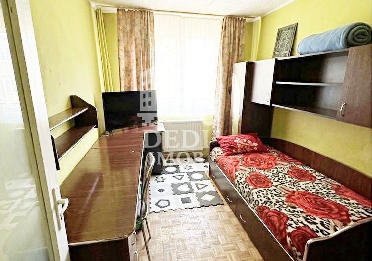 Apartament 2 camere de vanzare in zona Rogerius, Oradea - Poză 2