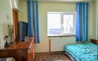 Casa cu 7 camere de vanzare | Zona Centrala, Baicoi | Comision 0% - Poză 13