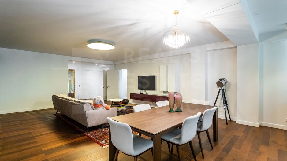 Chirie, apartament, 3 camere, str.  Serghei Lazo, Centru - Poză 2