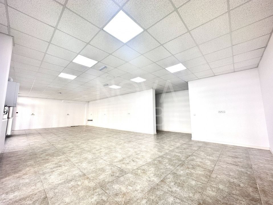 Spatiu comercial cu vitrina - Str. Doamna Stanca - Poză 2
