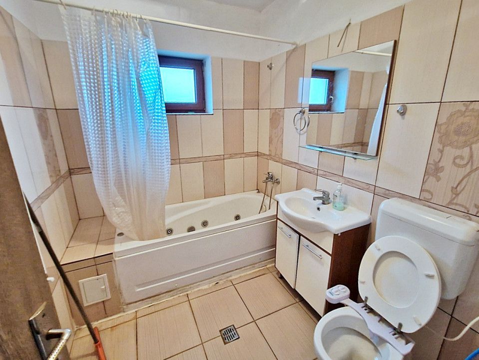 Vanzare vila deosebita, 7 camere, Labusesti-Uiasca - Poză 11