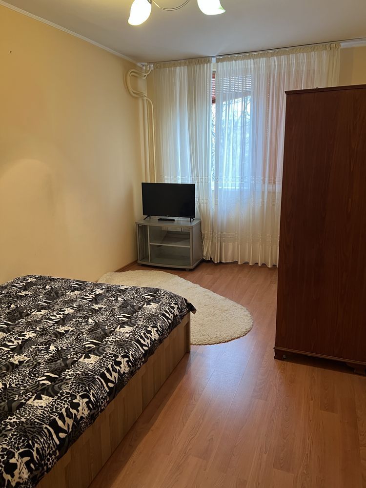 Apartament 2 camere lângă metrou Titan, etaj 5 - Poză 1