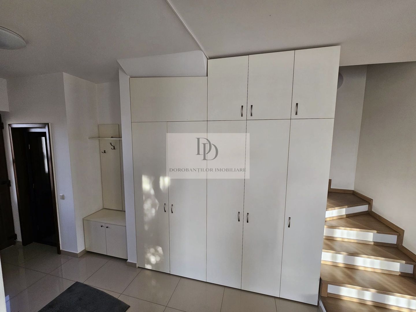 Duplex cu 4 Camere + Demisol | Curte 300 mp | 2 Parcări | Europa - Poză 15
