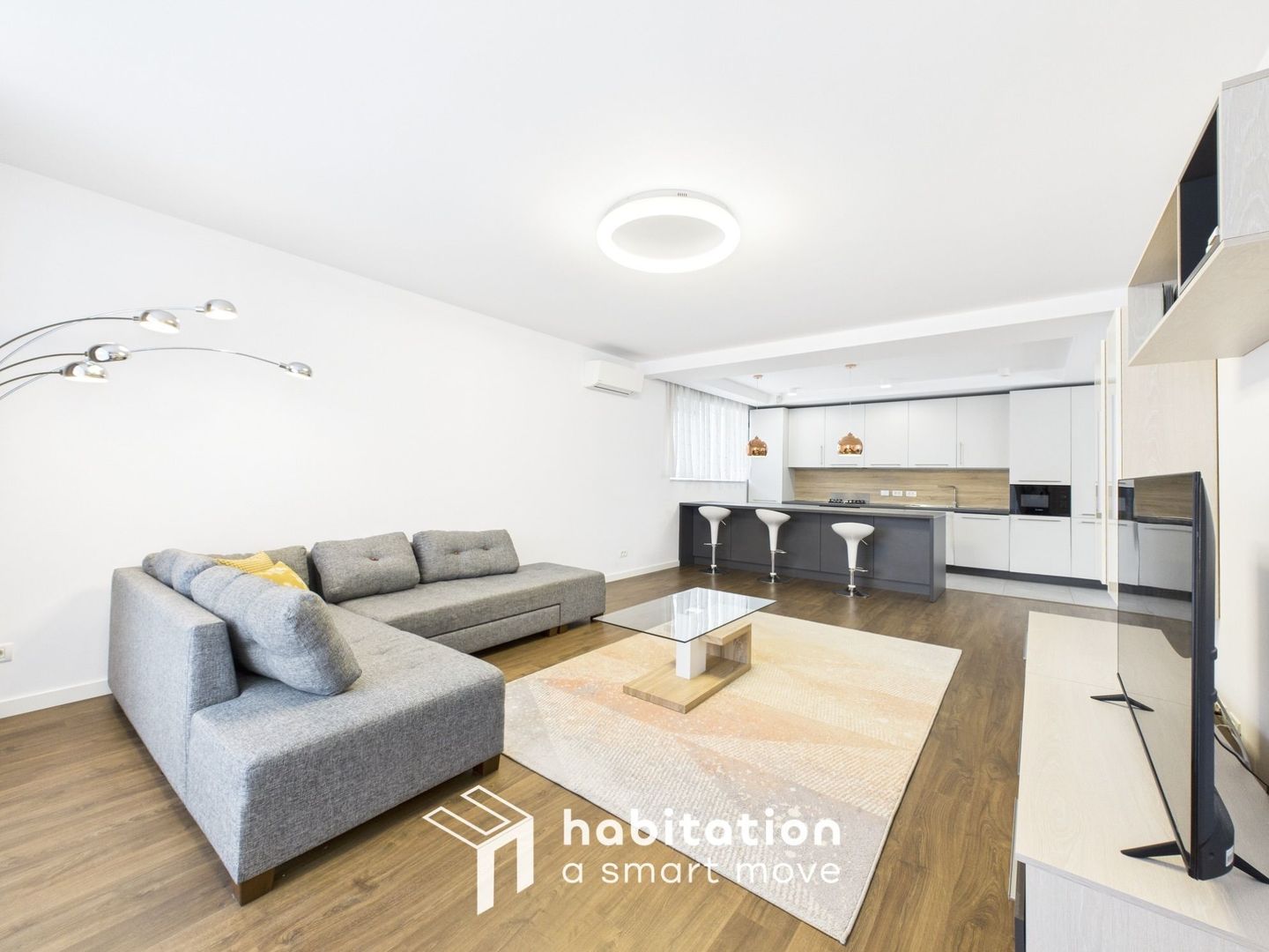 Apartament cu vibe de casă |acces separat, terasă si curte, Dumbrăvița - Poză 3