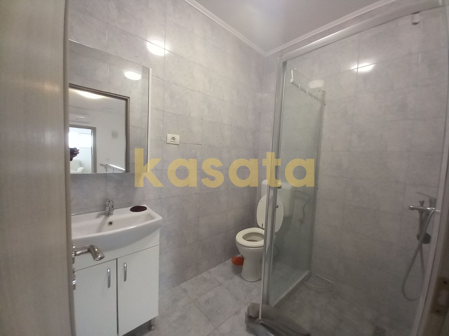 Vilă Modernă 4 Camere | Curte Privată | Zonă Excelentă & Facilități - Poză 21