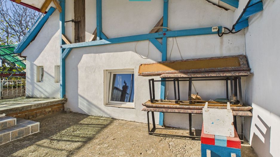 Casă+spaţiu comercial în Ghioroc, vânzare în rate - Poză 16