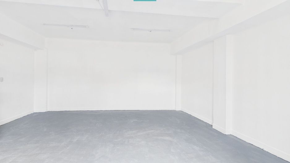 Proprietate multifuncțională centrală 1000 mp - Poză 12