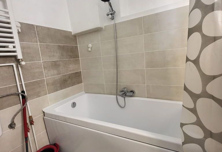 Casa 3 camere – prima închiriere, renovat - Poză 4