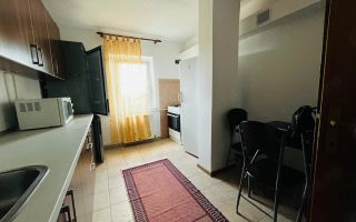 Decomandat. Etaj intermediar. 2 balcoane. - Poză 4