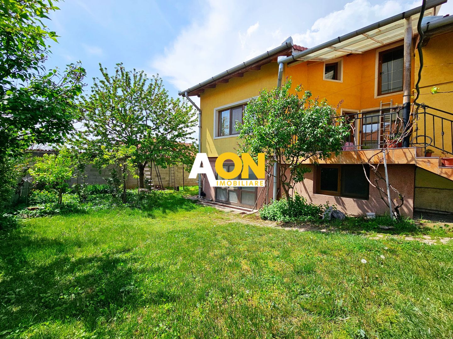 Casa individuala D+P+M, 3 camere + mansarda, 433 mp teren, zona Centru - Poză 2