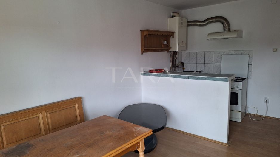 Casa cu teren generos in zona Gheorgheni - Poză 3