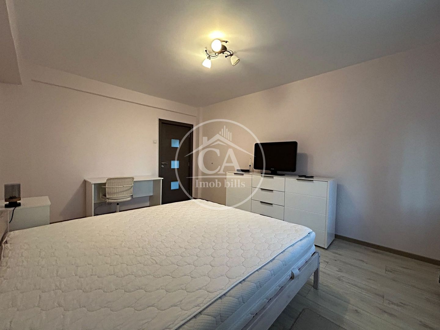 Apartament cu 3 camere de închiriat în zona Nufarul , Oradea - Poză 4