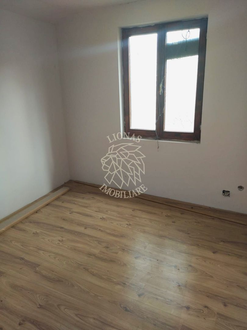 Casa P+M 3 camere 110 mp-teren 1400 mp-Zona Valea Jelnei - Poză 1