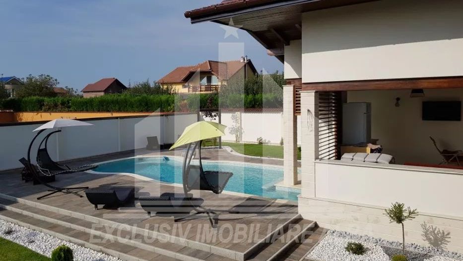 Vila individuala cu piscina, Cetate - Poză 3