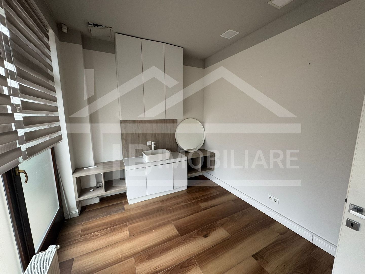 Spatiu comercial, 180 mp, parcare, Zona E.ON - Poză 4