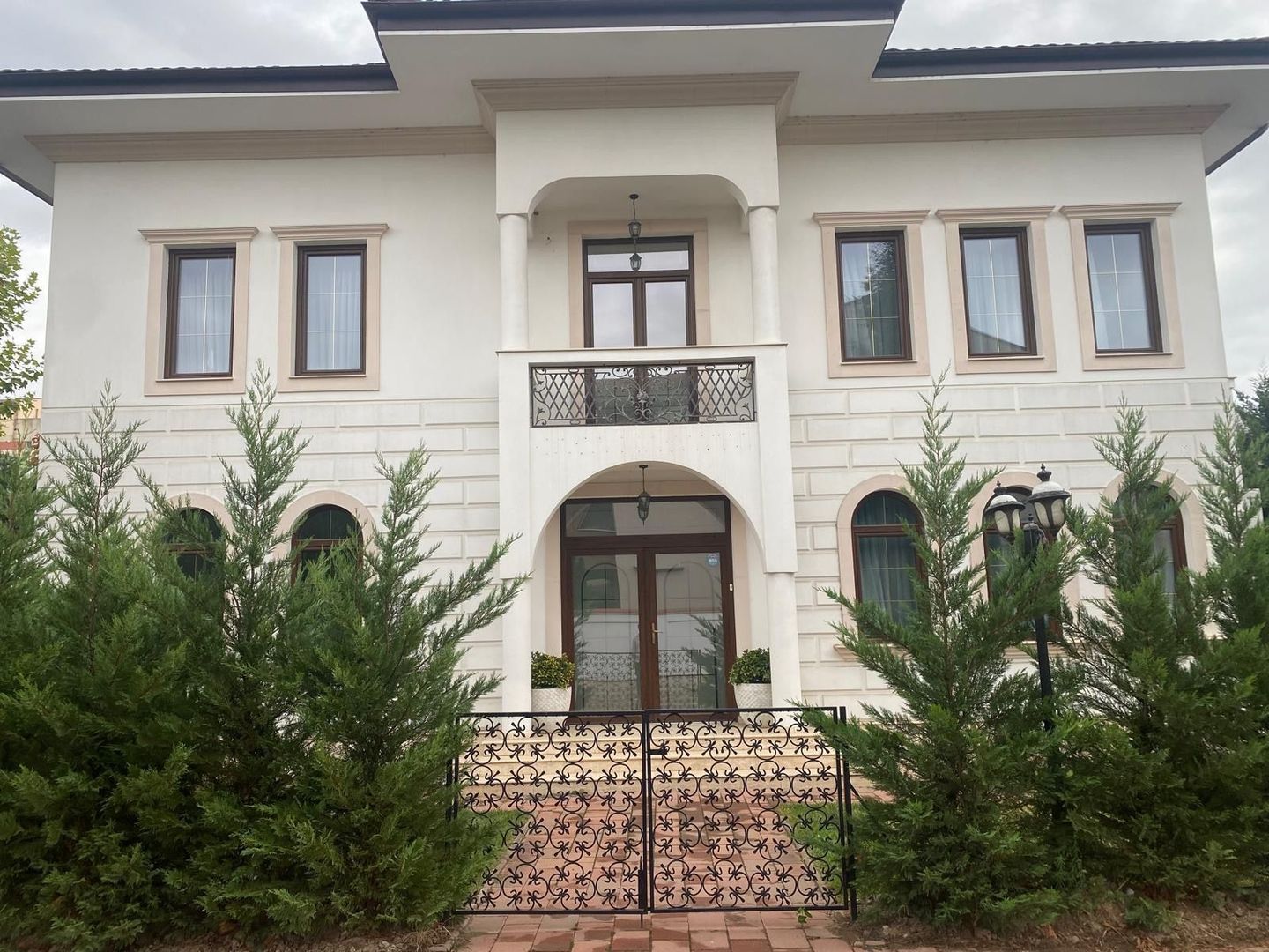 VILA CASA DE INCHIRIERE IN ZONA EROU IANCU NICOLAE PIPERA - Poză 13