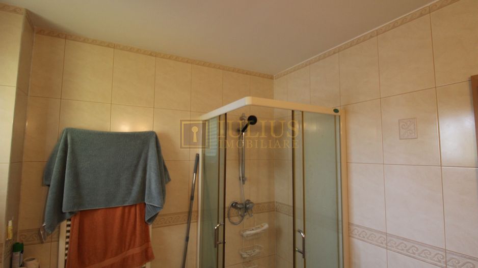 2 Camere,centrala proprie,loc de parcare privat. - Poză 12