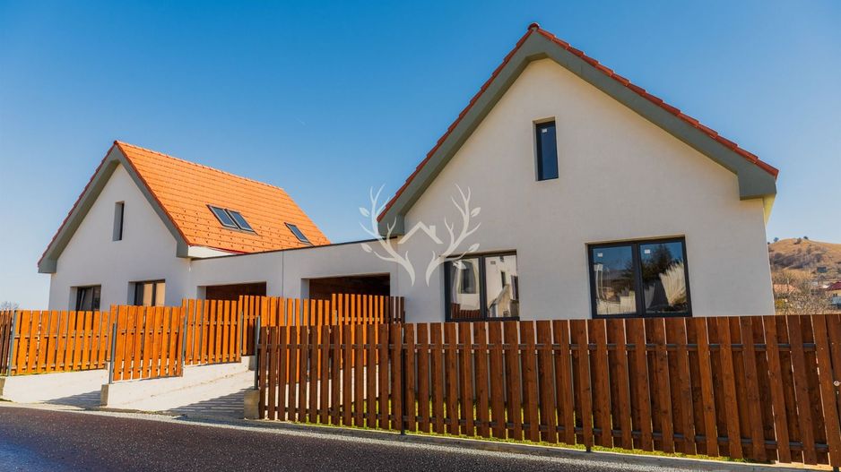 Casa individuala/cuplata prin ga, 221 mp utili, teren 523 mp - Poză 4