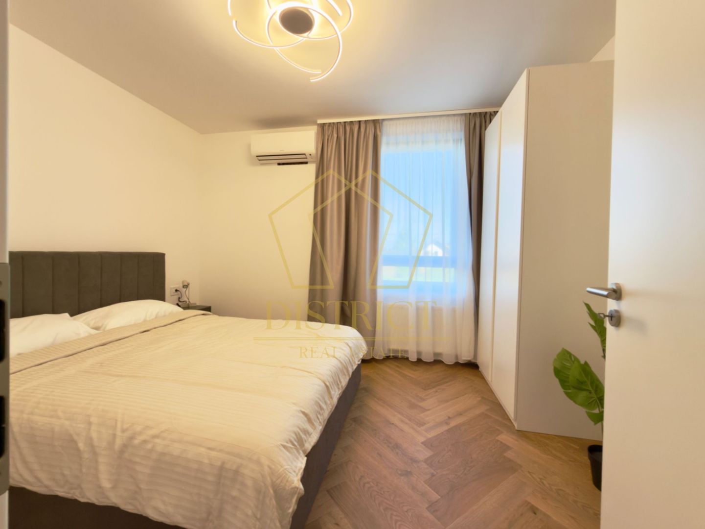 Apartament superb cu 2 camere | Prima inchiriere | Dumbravita - Poză 4