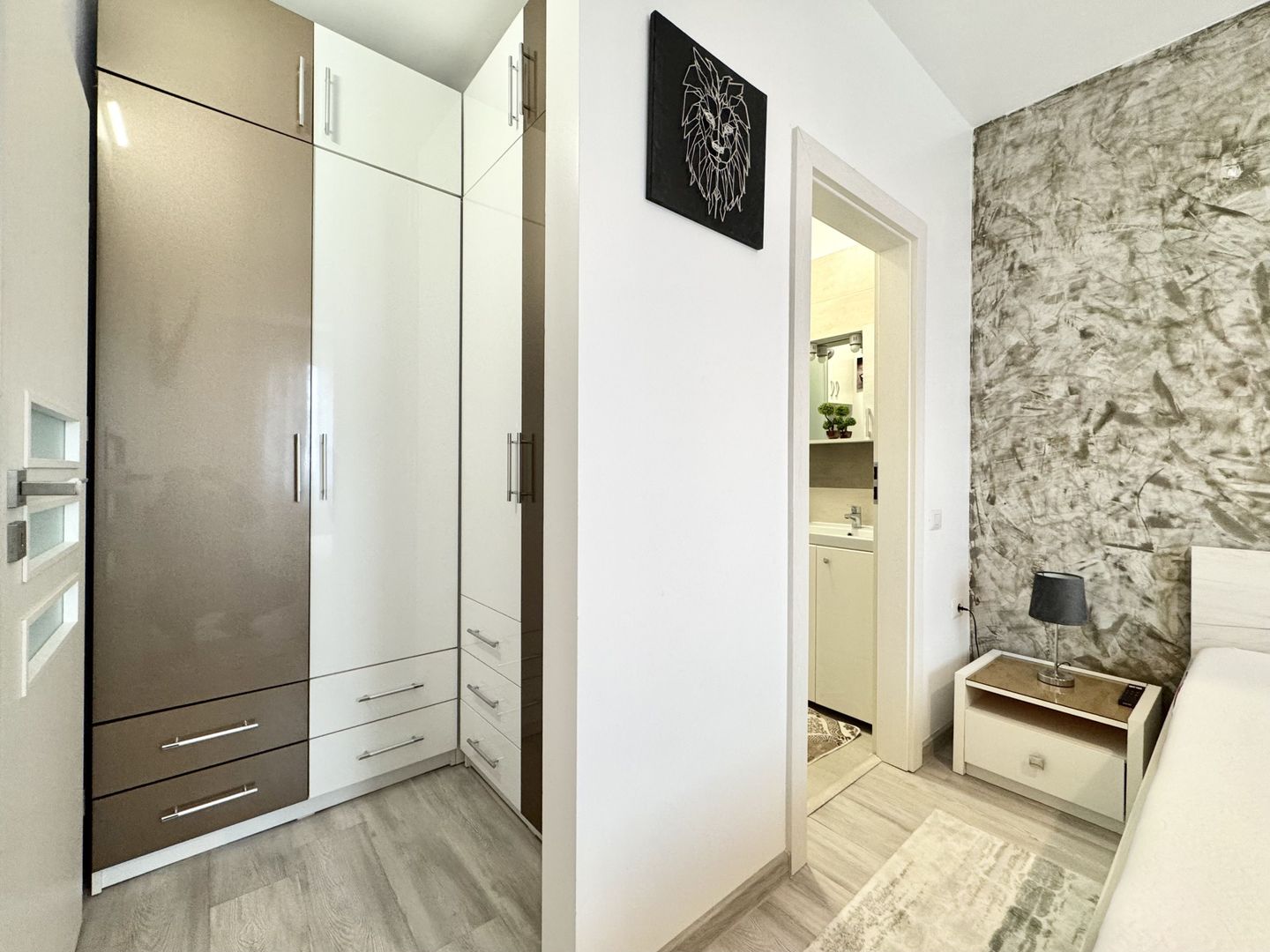 3 camere, dormitor cu baie proprie – Braytim - Poză 10